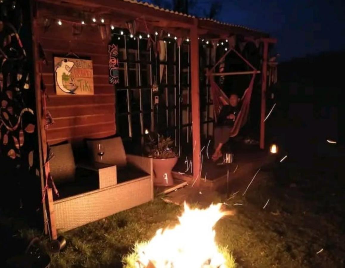 Treguth Glamping Unique Experience - Themed Huts Hotel Saint Day Ngoại thất bức ảnh
