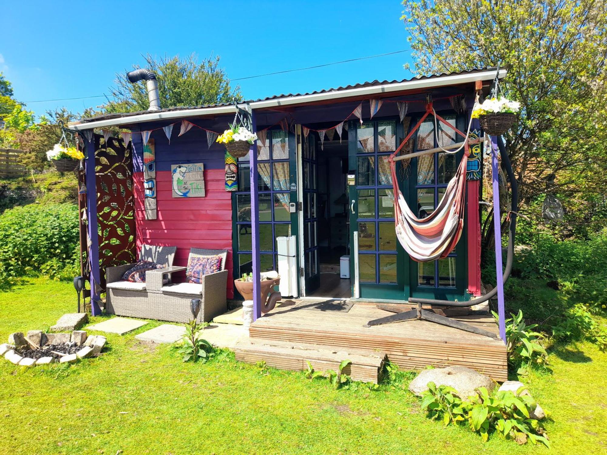 Treguth Glamping Unique Experience - Themed Huts Hotel Saint Day Phòng bức ảnh