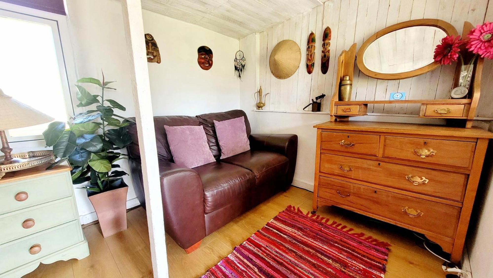 Treguth Glamping Unique Experience - Themed Huts Hotel Saint Day Ngoại thất bức ảnh