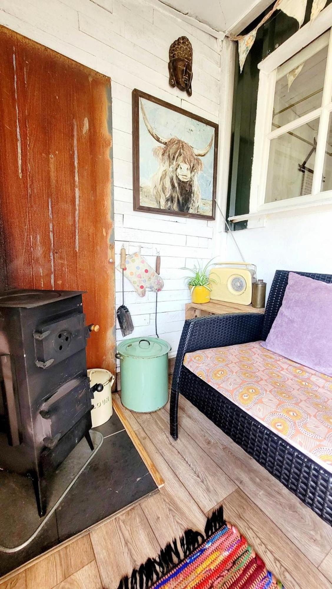 Treguth Glamping Unique Experience - Themed Huts Hotel Saint Day Ngoại thất bức ảnh
