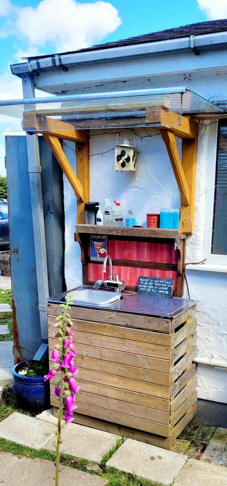 Treguth Glamping Unique Experience - Themed Huts Hotel Saint Day Ngoại thất bức ảnh
